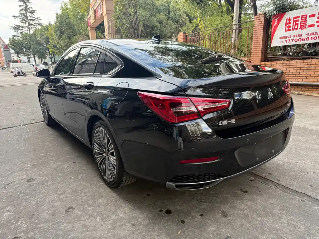 Hongqi Hongqi H5 — миниатюра 16