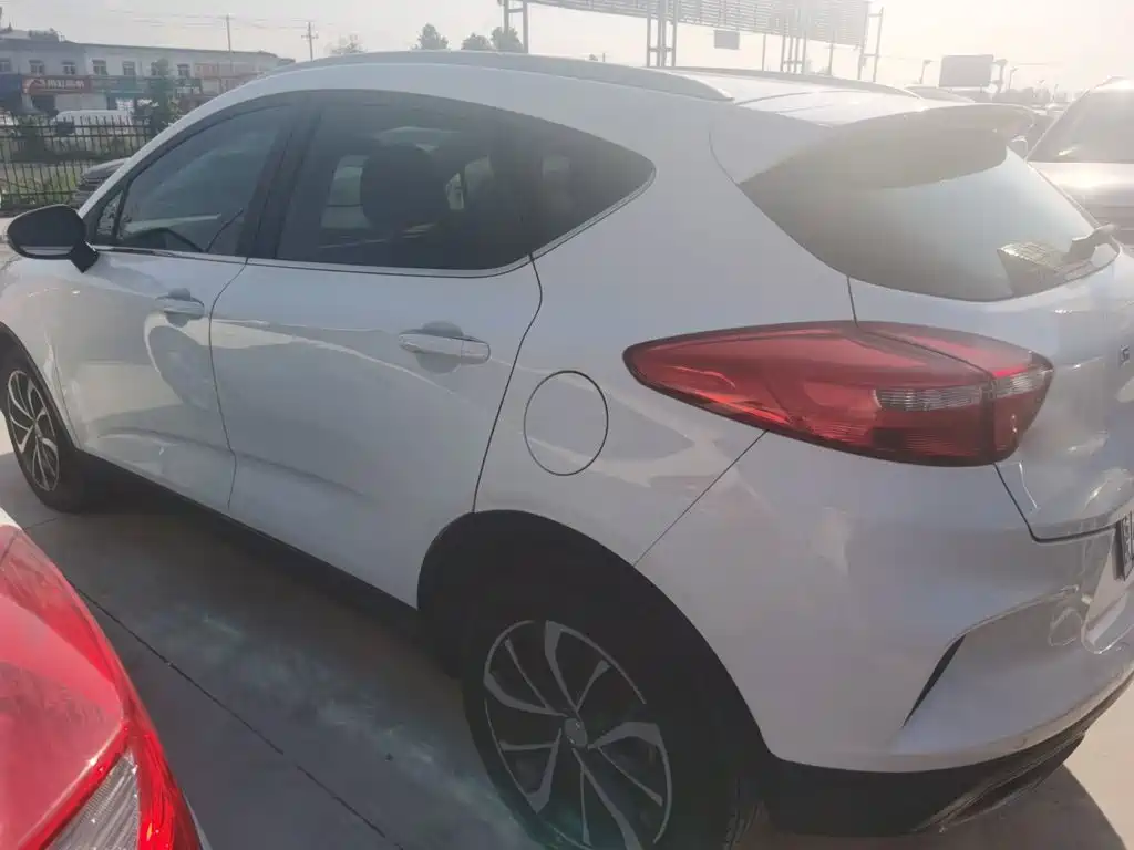 Geely Emgrand GS — миниатюра 26