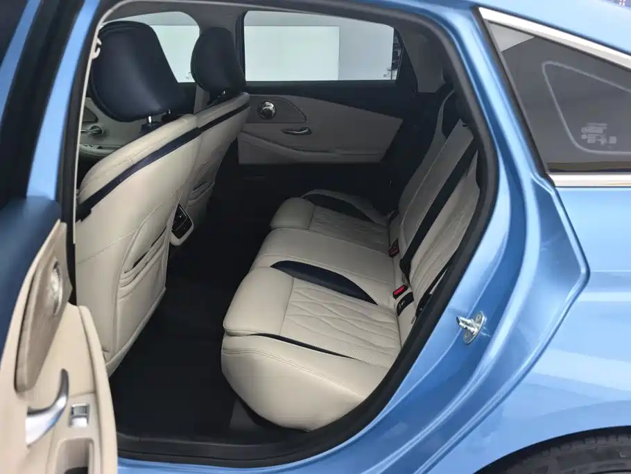 Chery Arrizo 8 — миниатюра 11