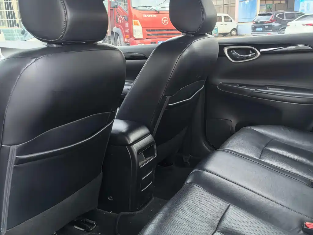 Nissan Sylphy — миниатюра 6