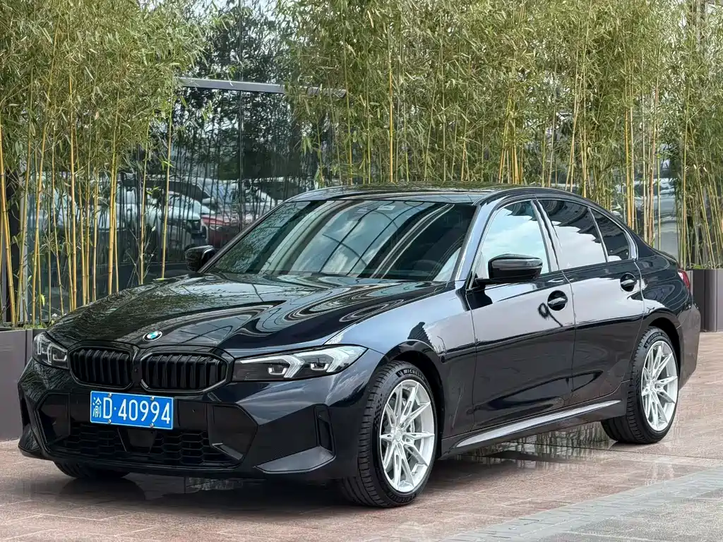 BMW 3 Series 2025