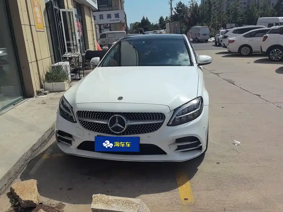 Mercedes-Benz C-Class — миниатюра 2