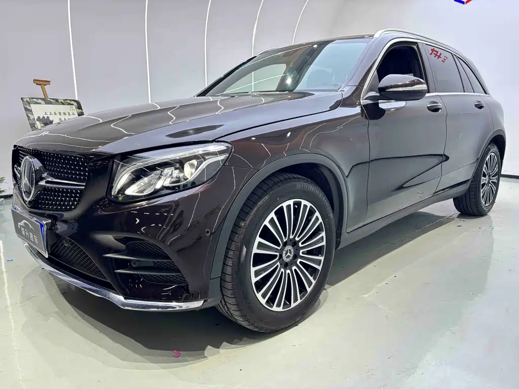 MERCEDES-BENZ GLC