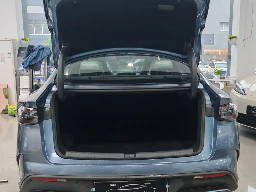 BYD Seal 06 — миниатюра 10