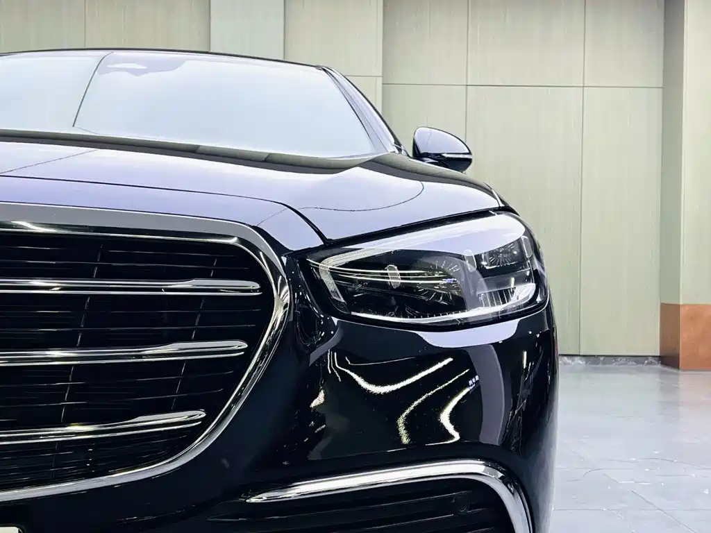 Mercedes-Benz S-Class — миниатюра 7