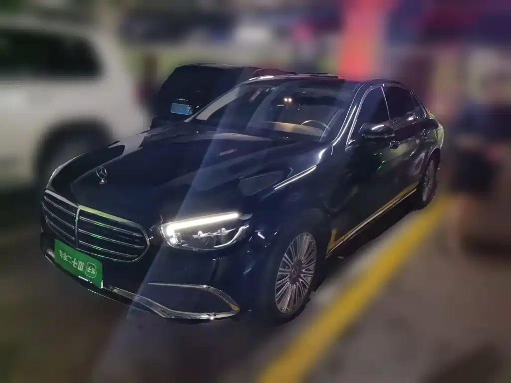 Mercedes-Benz E-Class — миниатюра 2