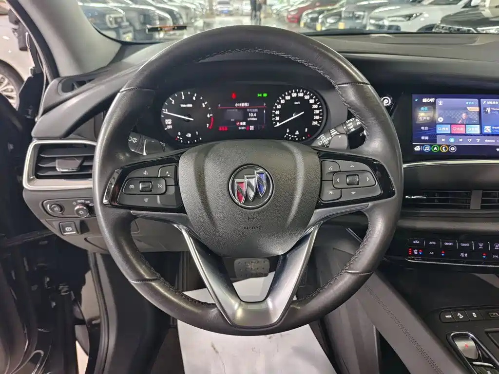 Buick Enclave — миниатюра 5