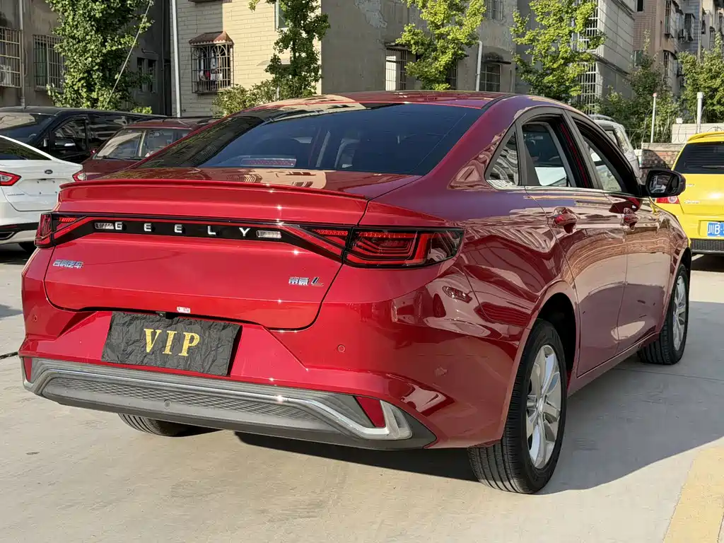 Geely Emgrand L — миниатюра 6