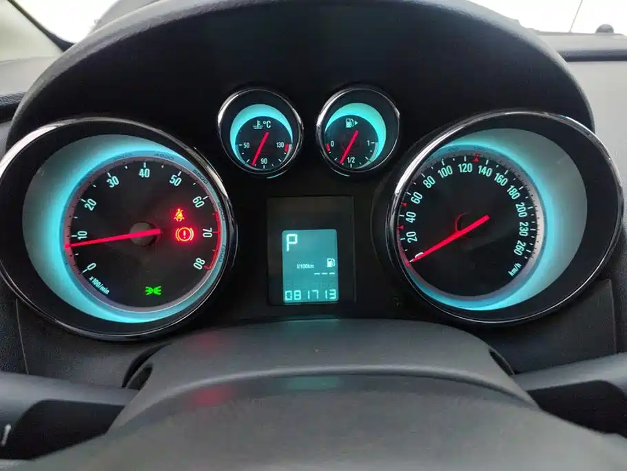 Buick Excelle — миниатюра 14