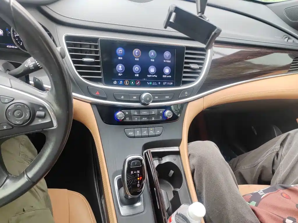 Buick LaCrosse — миниатюра 9