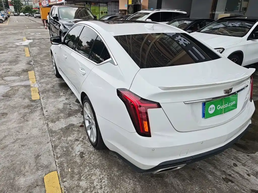 Cadillac CT5 — миниатюра 5