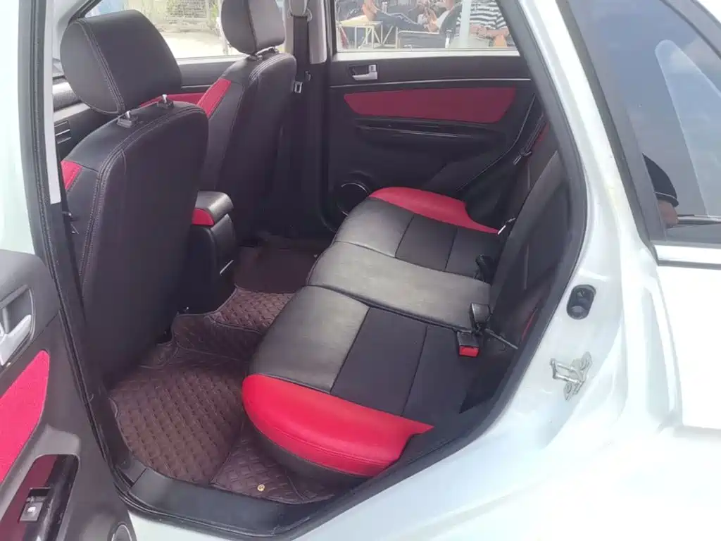 BAIC Senova X25 — миниатюра 17