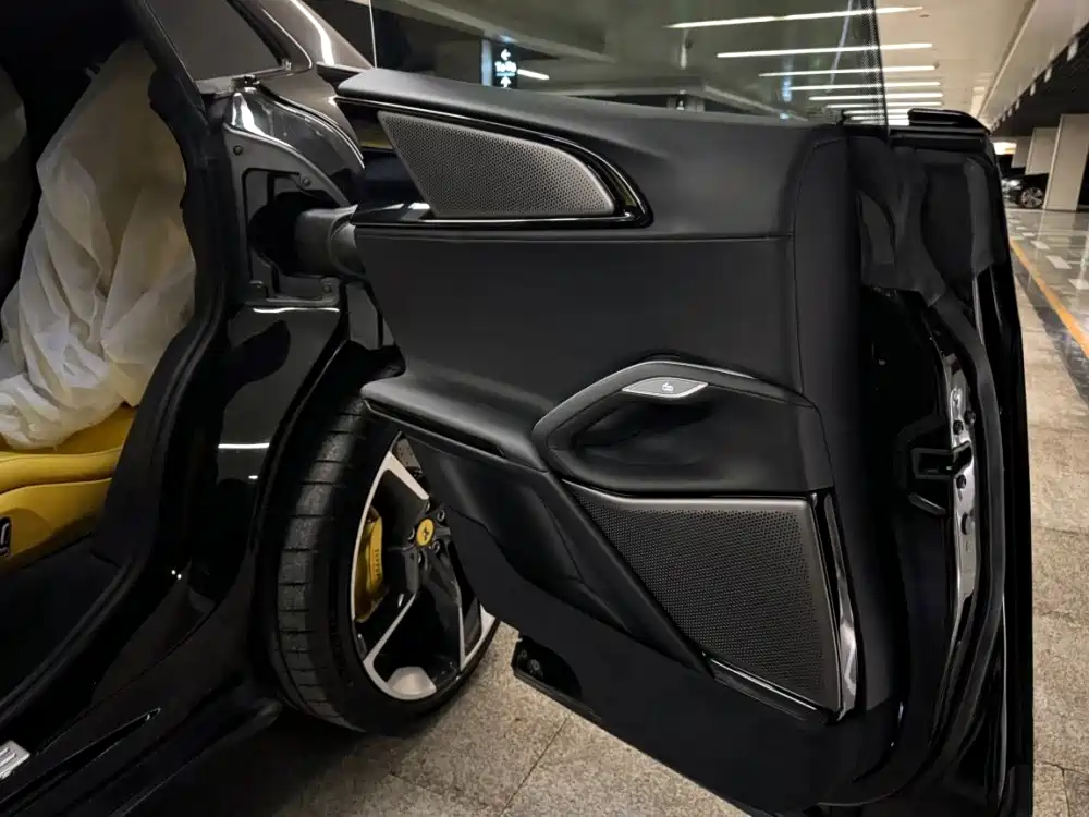 Ferrari Purosangue — миниатюра 11