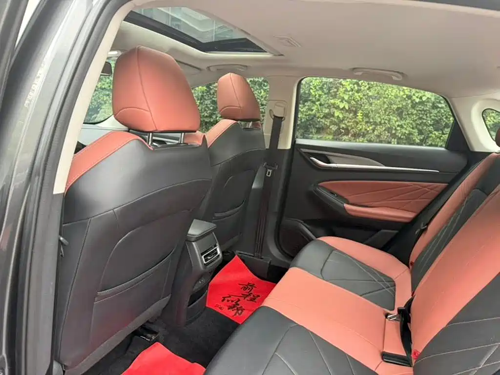 Changan Eado — миниатюра 5