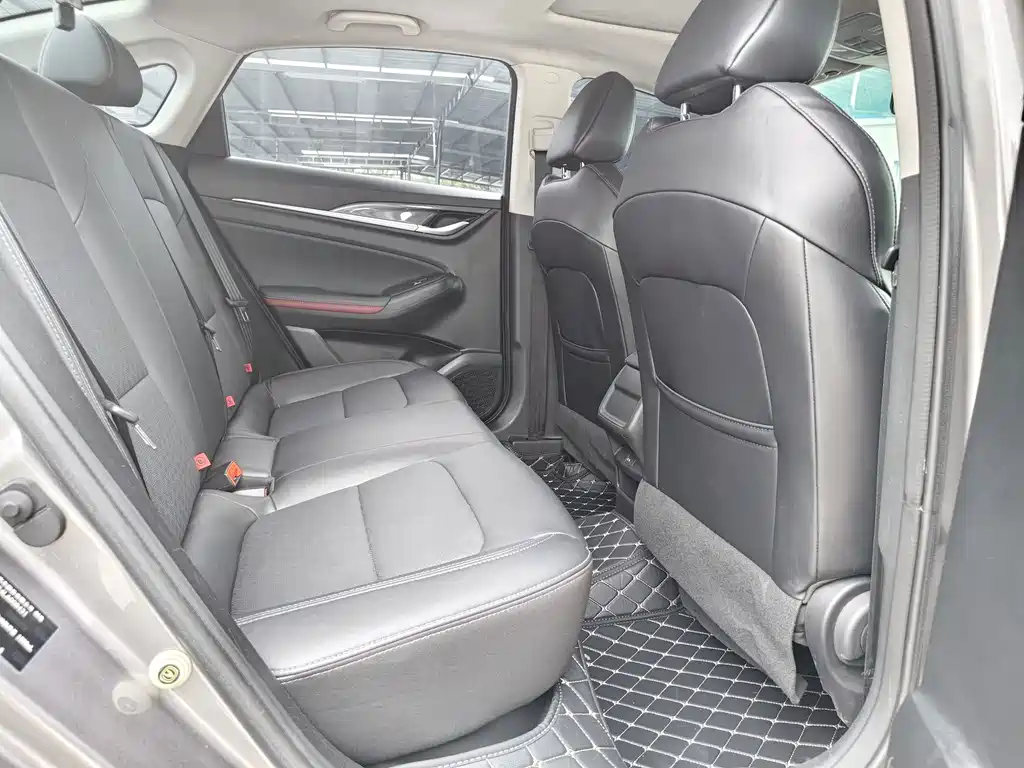 Changan Eado — миниатюра 12