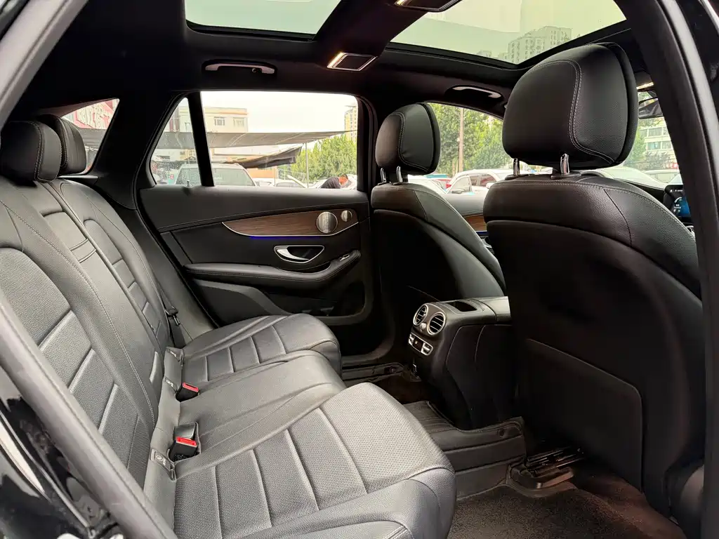 Mercedes-Benz GLC — миниатюра 13