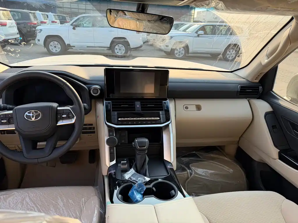 Toyota Land Cruiser 2026 4.0L AT