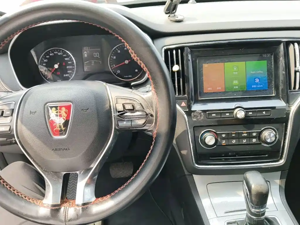 Roewe RX5 — миниатюра 10
