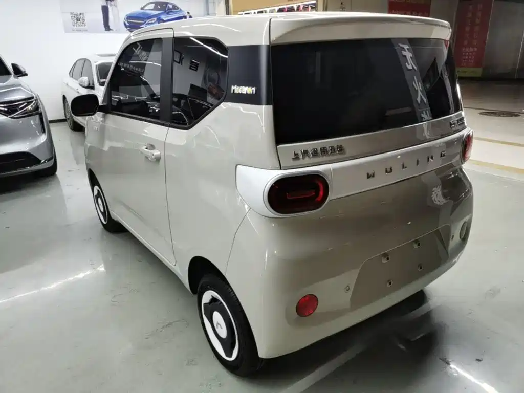 Wuling MINIEV — миниатюра 5
