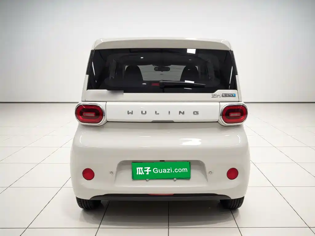 Wuling MINIEV — миниатюра 3