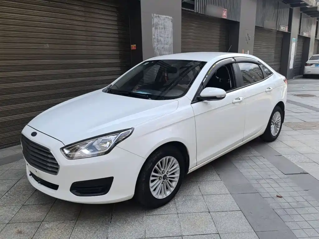 Ford Escort — миниатюра 2