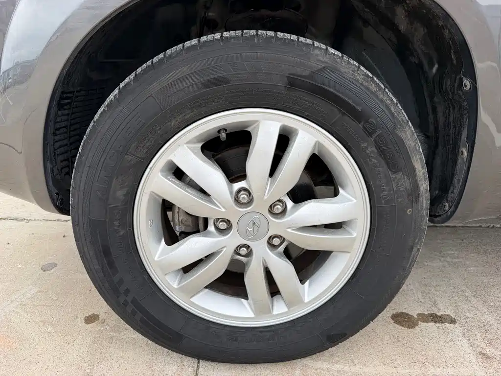 Hyundai Tucson — миниатюра 40