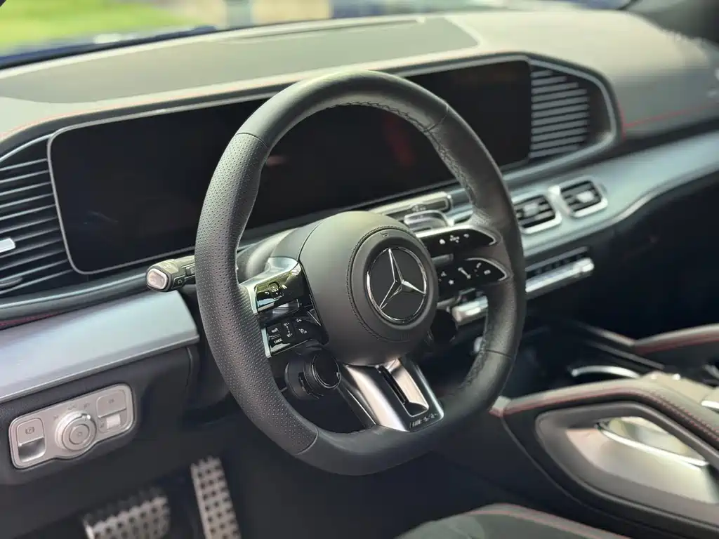 MERCEDES-BENZ GLE AMG