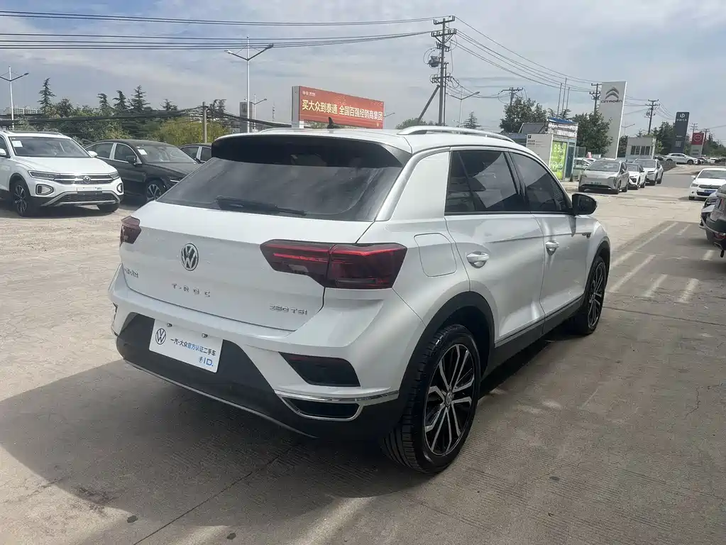 Volkswagen T-Roc — миниатюра 5