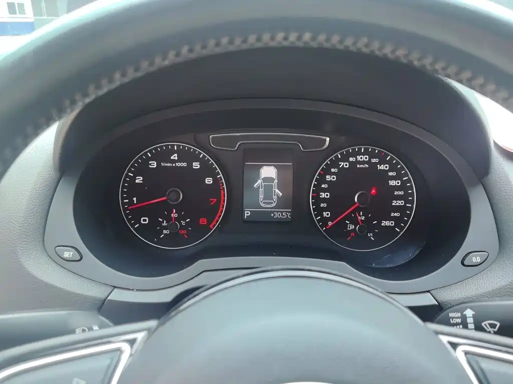 Audi Q3 — миниатюра 4