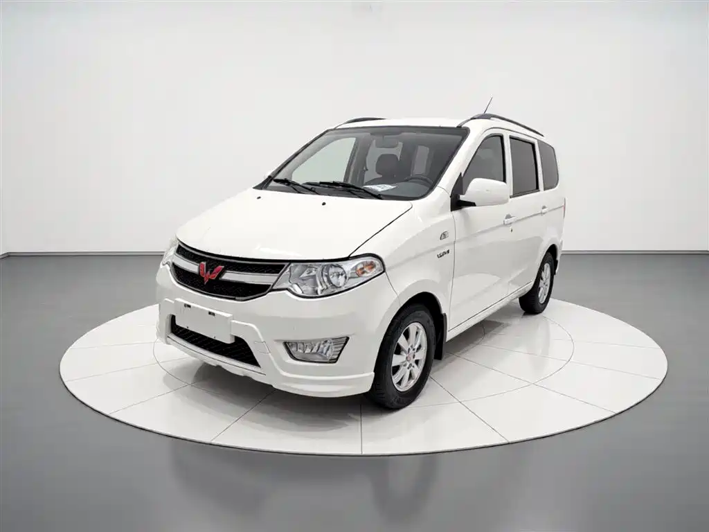Wuling Hongguang 2018