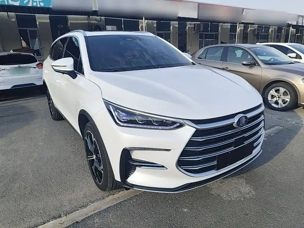 BYD Tang New Energy — миниатюра 4