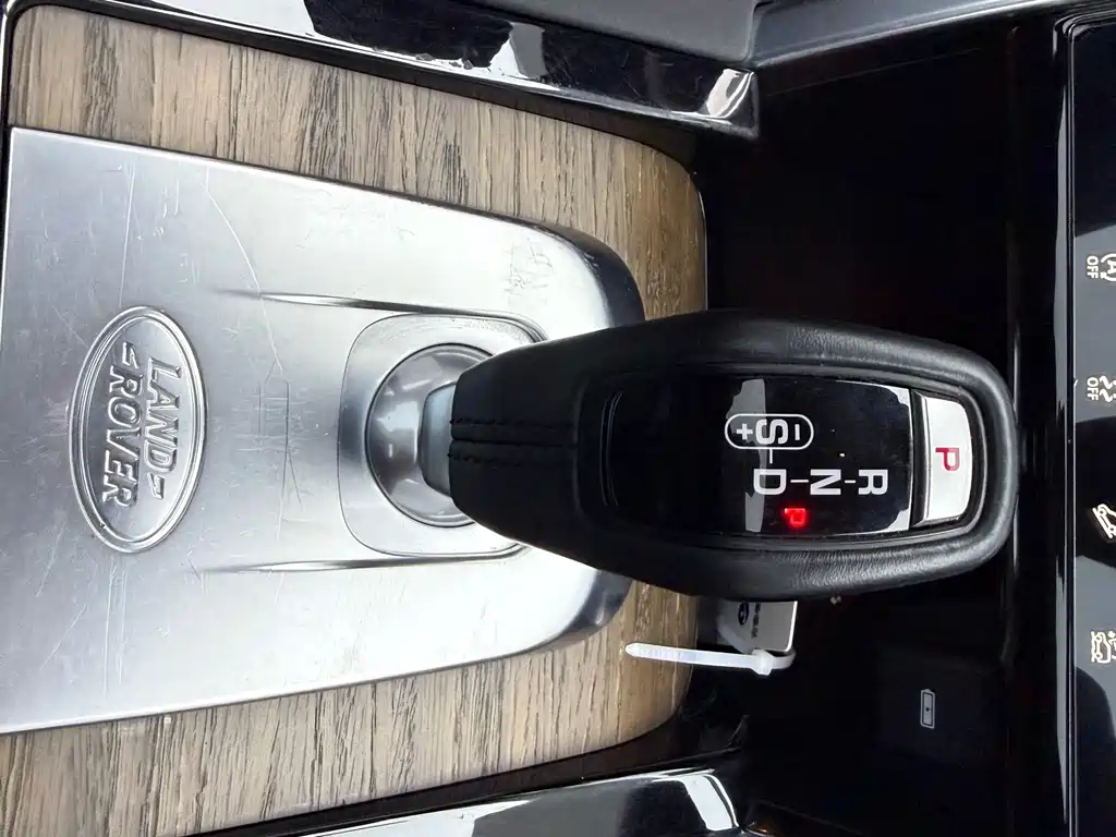 Land Rover Discovery Sport — миниатюра 16
