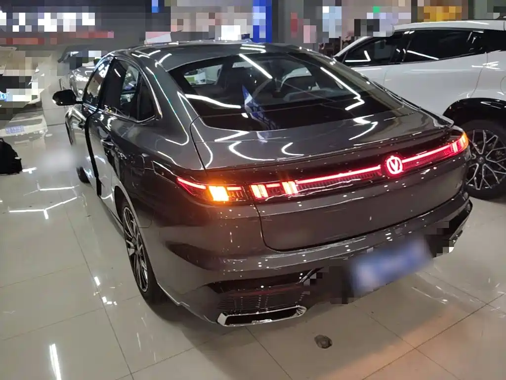 Changan Eado — миниатюра 5