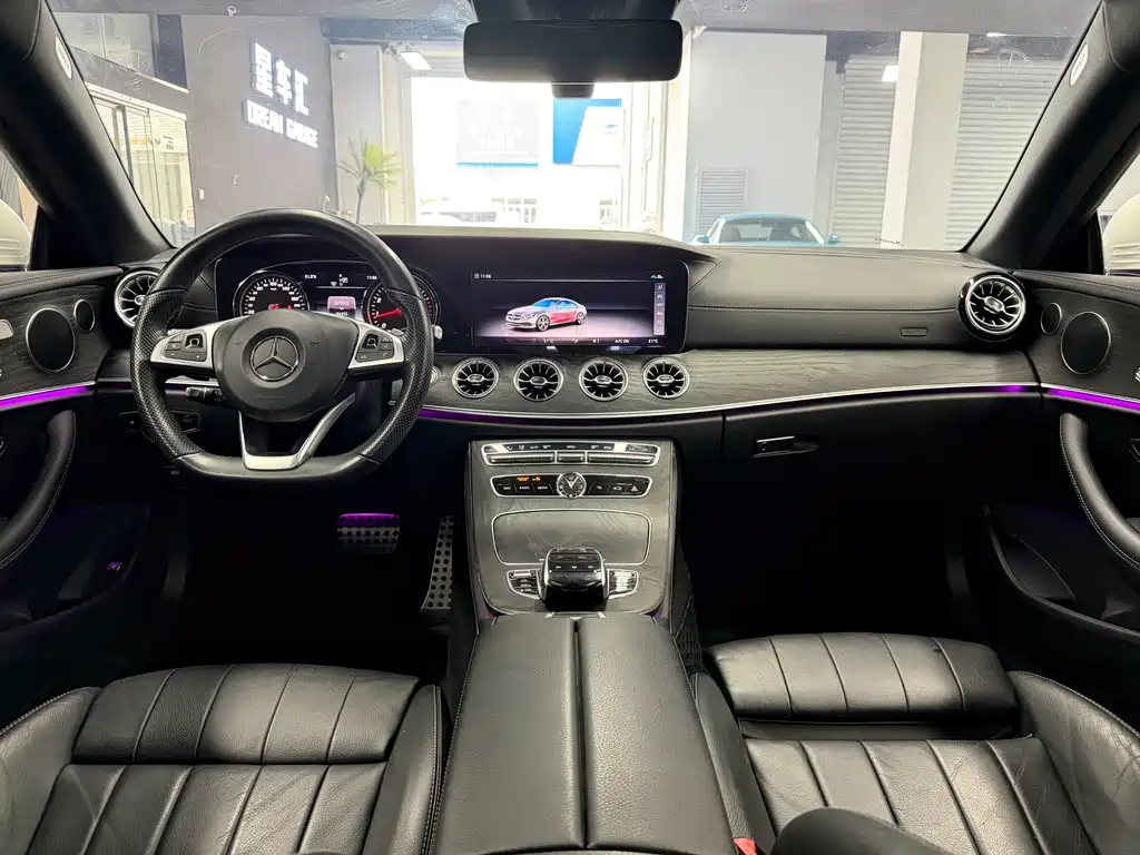 Mercedes-Benz E-Class (Import) — миниатюра 6