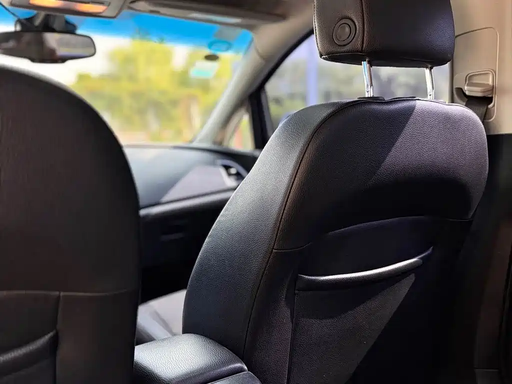 Buick Excelle — миниатюра 11