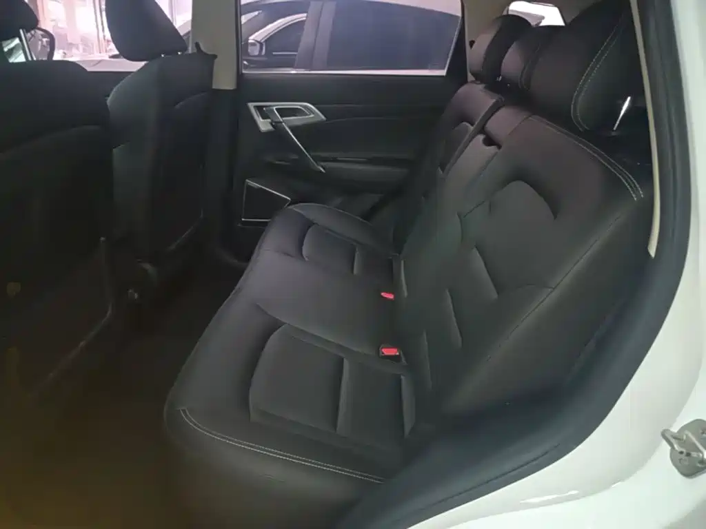 Geely Boyue — миниатюра 17