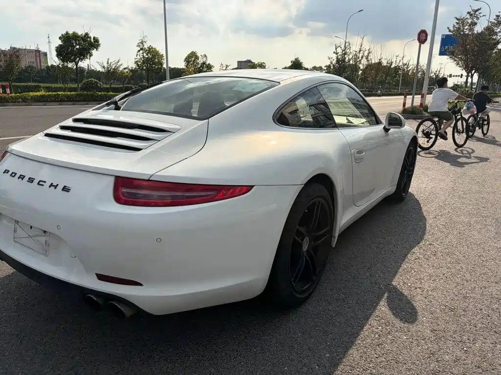 Porsche 911 — миниатюра 5
