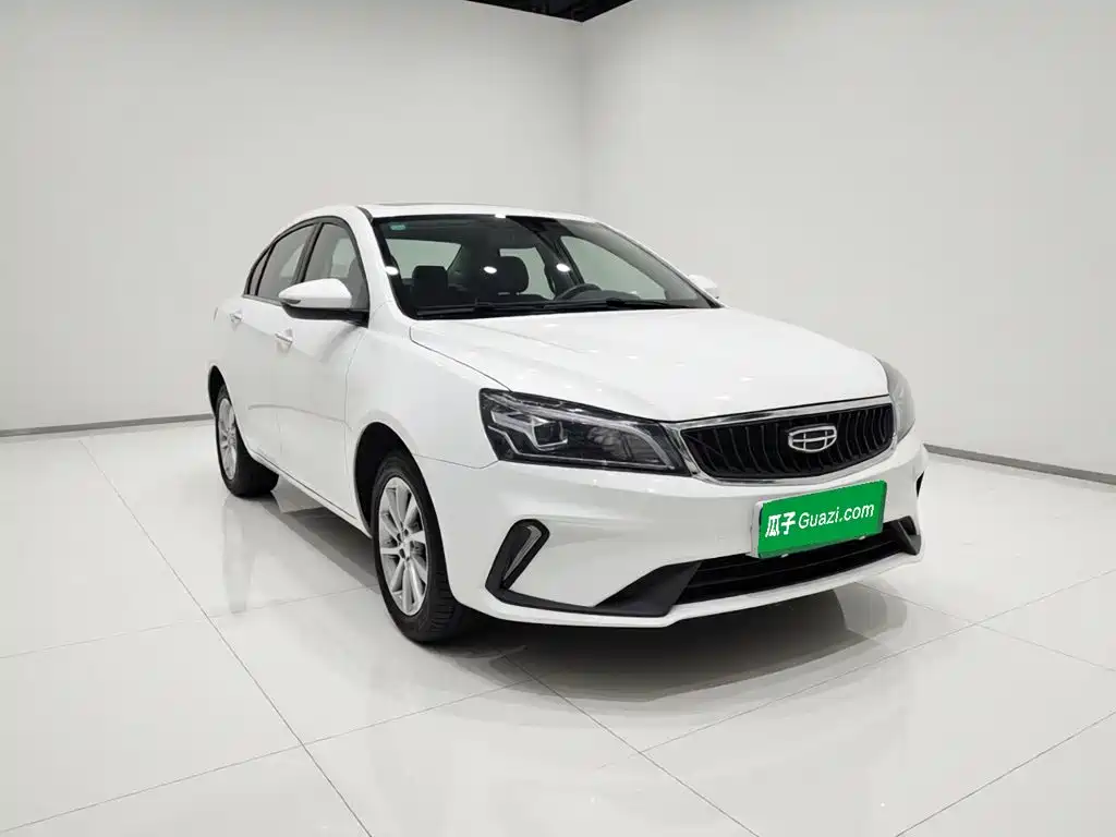 Geely Emgrand — миниатюра 3