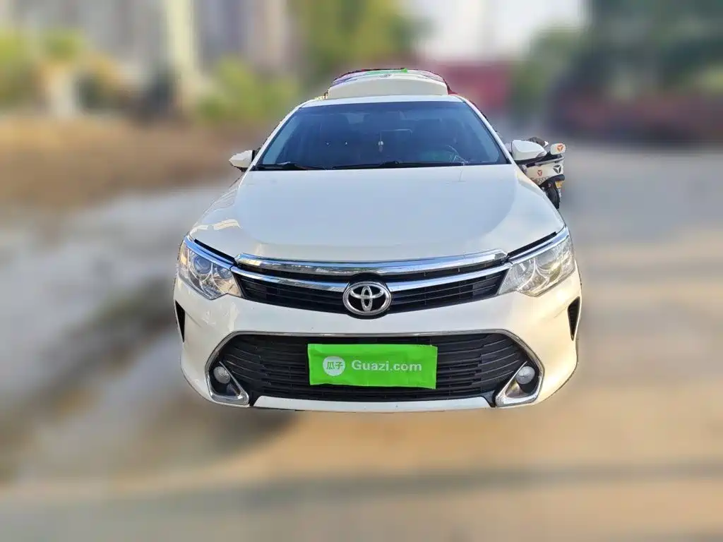 Toyota Camry — миниатюра 23