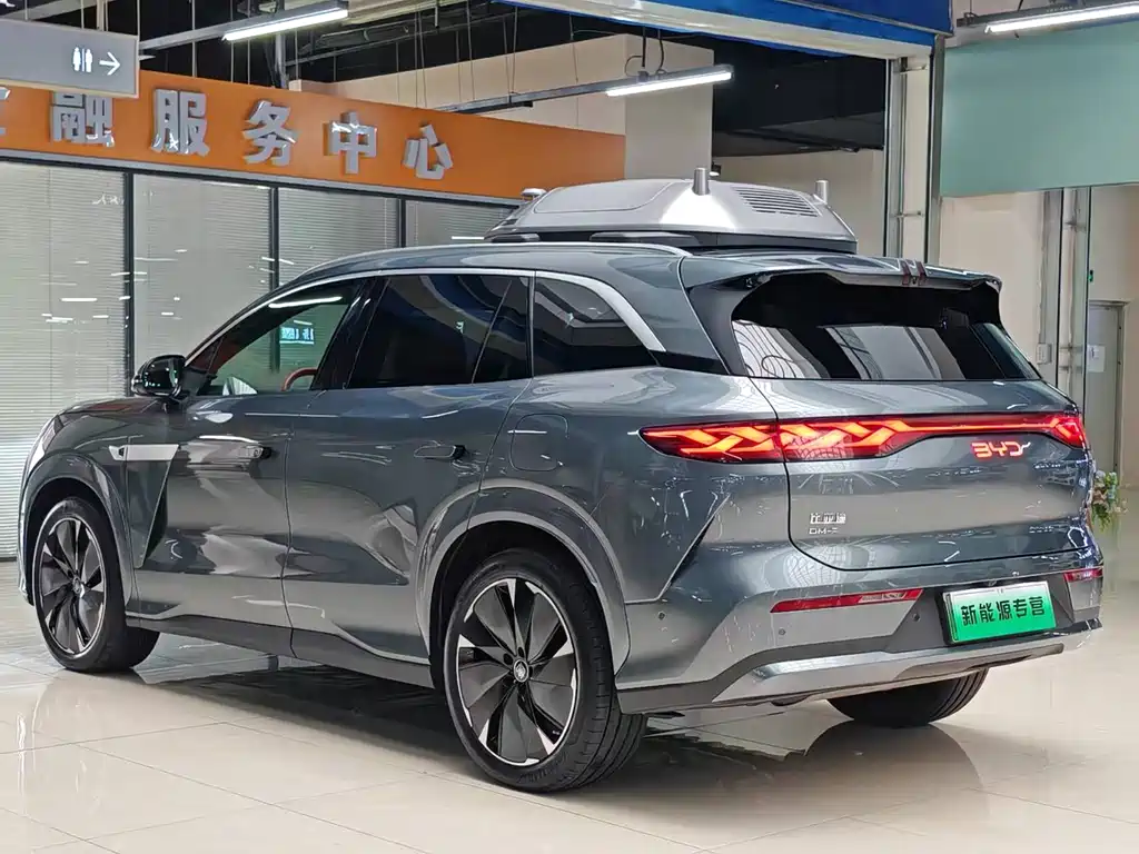 BYD Tang L L 2025 DM 175KM