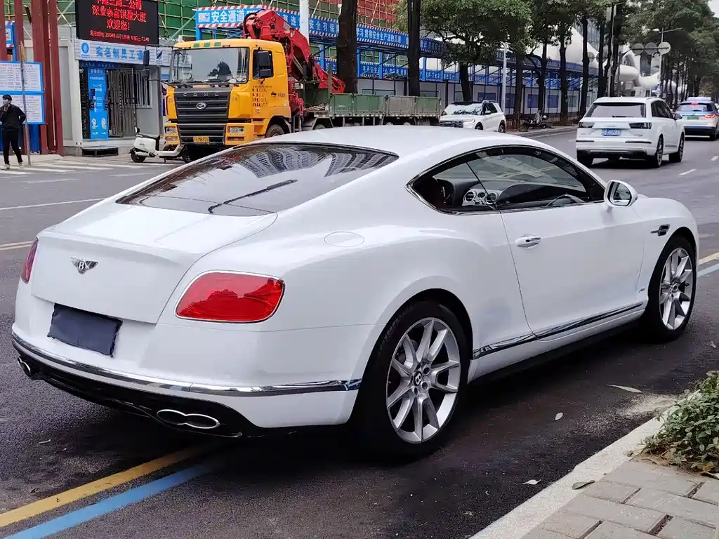 BENTLEY CONTINENTAL