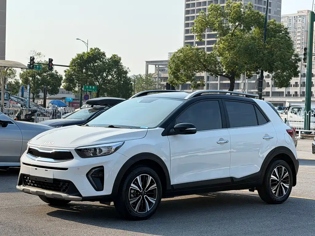 Kia KX1