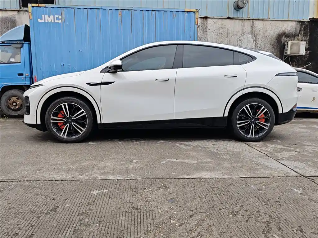 XPeng G6 — миниатюра 9