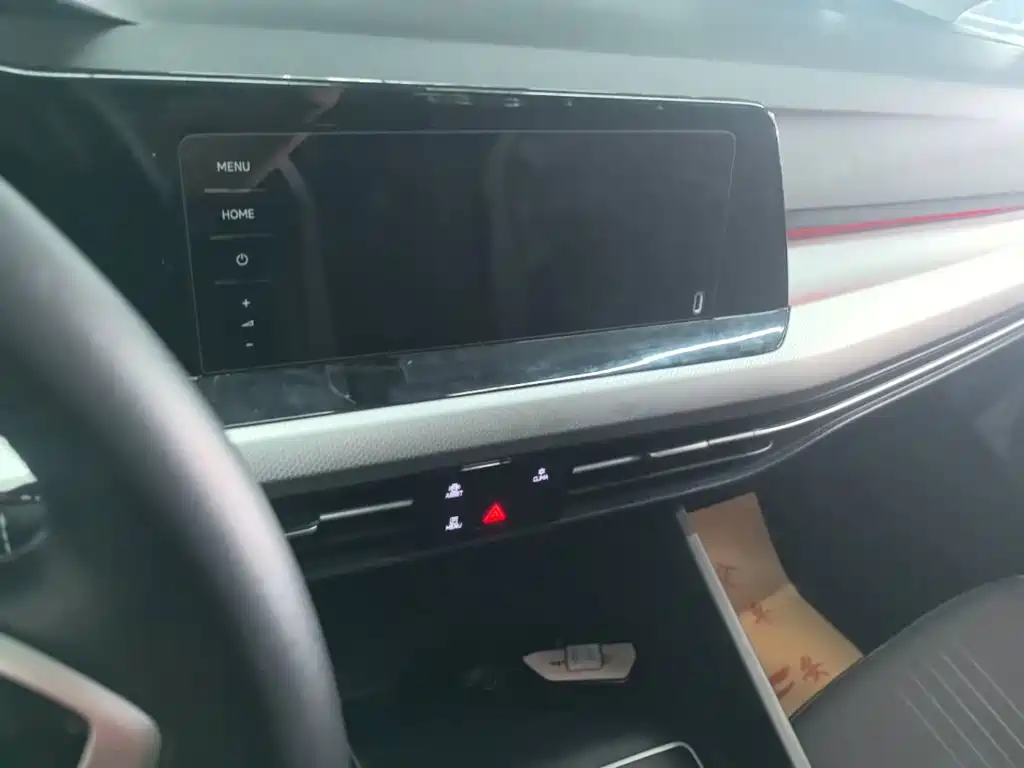 Volkswagen Golf — миниатюра 13