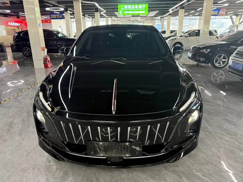 Hongqi Hongqi E-QM5 — миниатюра 3