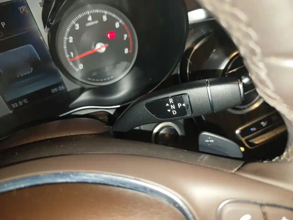 Mercedes-Benz GLC — миниатюра 7