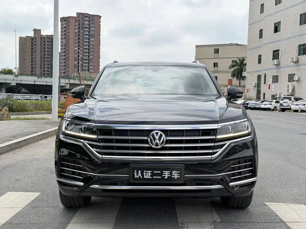 Volkswagen Touareg — миниатюра 2