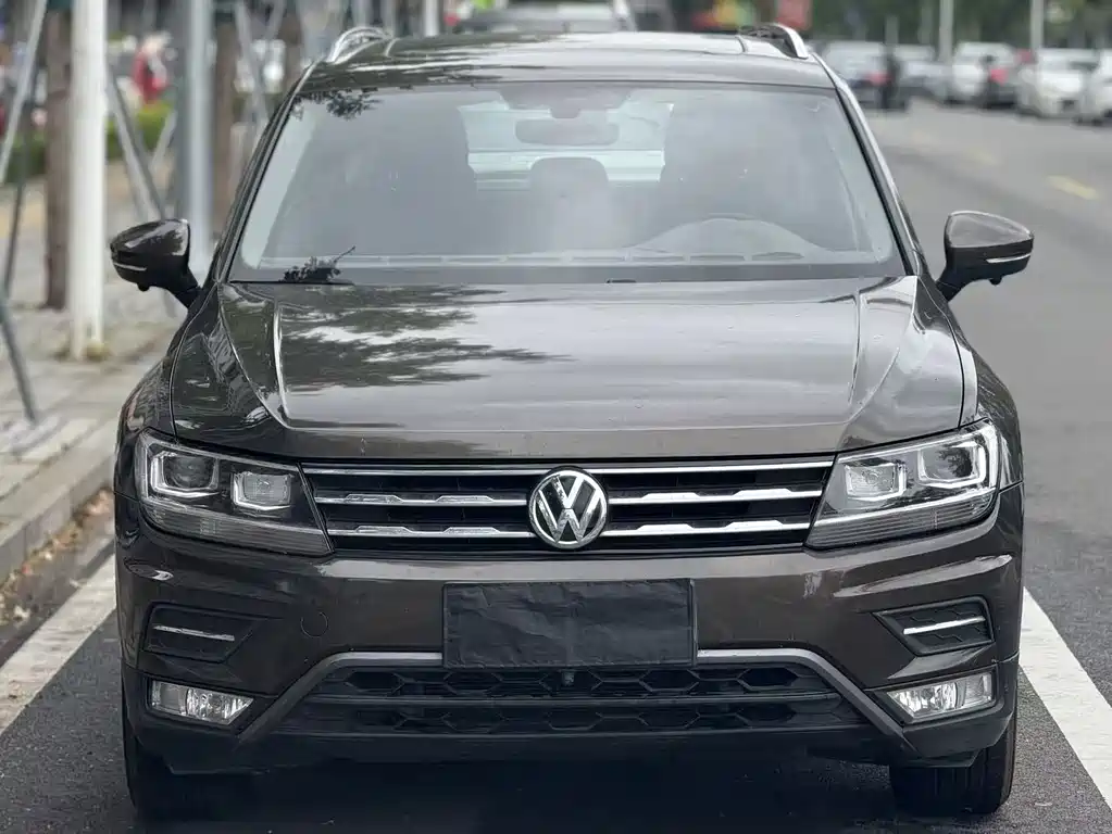 Volkswagen Tiguan L — миниатюра 3