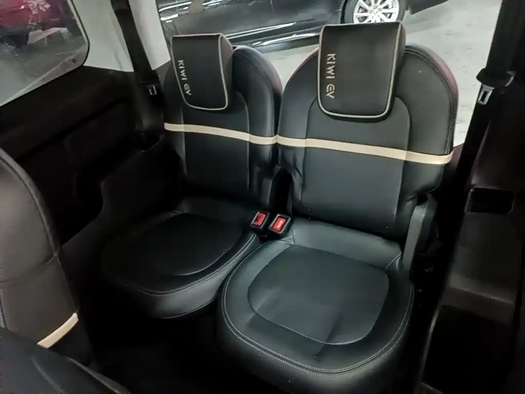 Baojun KiWi EV — миниатюра 17