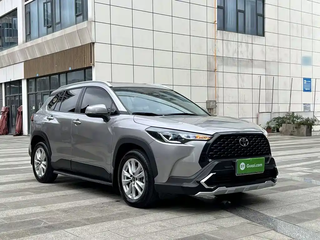 Toyota Corolla Cross — миниатюра 4